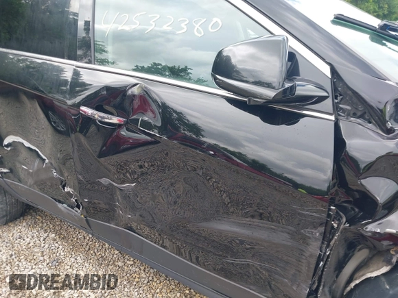 2015 Cadillac SRX Premium Collection z VIN 3GYFNGE36FS626641, wystawiony jako IAAI lot #42532380 z przebiegiem 178 799 mil mil oraz . Historia ofert i sprzedaży dostępna na DreamBid. Obrazek 17.