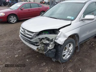 2011 Honda CR-V EX-L with VIN 5J6RE4H72BL019517, listed as a IAAI auction lot 41864137 with 161,532 mi miles. Bid and sale history available at carsss.com. Image 6.