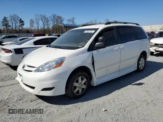 2007 Toyota Sienna CE with VIN 5TDZK23C17S065711, listed as a Copart auction lot 49992145 with 125,622 mi miles and Salvage Title. Bid and sale history available at DreamBid. Image 1.