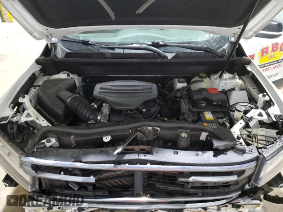 2021 GMC Acadia AT4 with VIN 1GKKNLLS8MZ113600, listed as a Copart auction lot 52073225 with 92,229 mi miles and Salvage title. Bid and sale history available at DreamBid. Image 12.