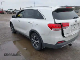 2017 Kia Sorento EX with VIN 5XYPHDA15HG234968, listed as a IAAI auction lot 41663483 with 154,899 mi miles and . Bid and sale history available at carsss.com. Image 3.