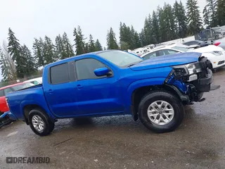 2024 Nissan Frontier PRO-4X with VIN 1N6ED1EK7RN642335, listed as a IAAI auction lot 41587972 with 3,076 mi miles. Bid and sale history available at carsss.com. Image 14.