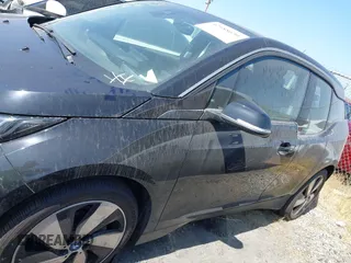 2019 BMW i3 z VIN WBY8P4C58K7D43809, wystawiony jako IAAI lot #42188630 z przebiegiem 52 745 mil mil oraz . Historia ofert i sprzedaży dostępna na DreamBid. Obrazek 14.