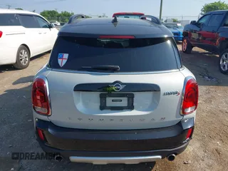 2020 MINI Countryman Cooper S с VIN WMZYX1C03L3L54808, выставлен на аукционе IAAI как лот 42585859 с пробегом 70 045 миль миль и . История ставок и продаж доступна на DreamBid. Изображение 16.