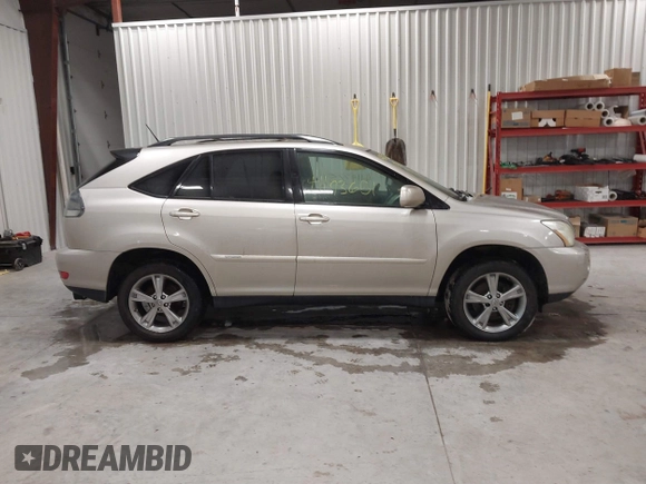 2007 Lexus RX 400h with VIN JTJGW31U272004112, listed as a IAAI auction lot 41193651 with 179,731 mi miles and . Bid and sale history available at DreamBid. Image 13.