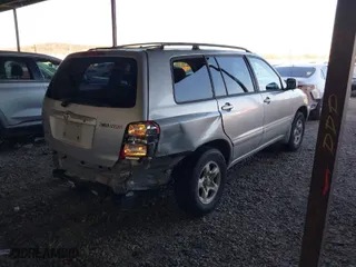 2001 Toyota Highlander with VIN JTEGF21A410019289, listed as a IAAI auction lot 41397643 with 187,882 mi miles. Bid and sale history available at carsss.com. Image 4.