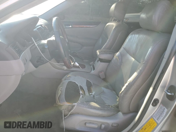 2003 Lexus ES 300 with VIN JTHBF30G030098309, listed as a Copart auction lot 44358635 with 284,183 mi miles and Salvage Title. Bid and sale history available at DreamBid. Image 7.