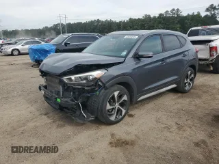 2017 Hyundai Tucson Value z VIN KM8J33A23HU407937, wystawiony jako Copart lot #55434045 z przebiegiem 77 765 mil mil oraz Szkoda całkowita • Salvage title. Historia ofert i sprzedaży dostępna na DreamBid. Obrazek 1.