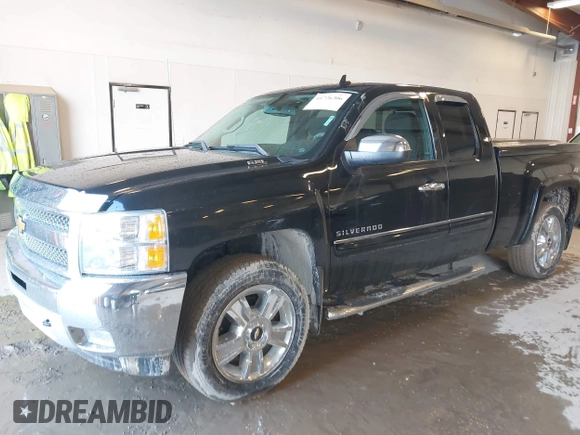 2013 Chevrolet Silverado 1500 with VIN 1GCRKSE27DZ346393, listed as a IAAI auction lot 41726306 with 73,033 mi miles and . Bid and sale history available at DreamBid. Image 17.