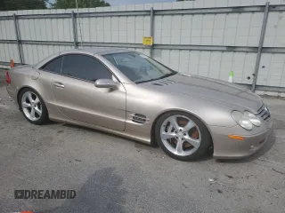 2005 Mercedes-Benz SL z VIN WDBSK76F25F087071, wystawiony jako Copart lot #56153185 z przebiegiem 95 135 mil mil oraz Tytuł czysty. Historia ofert i sprzedaży dostępna na DreamBid. Obrazek 4.
