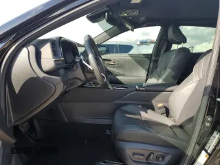 2024 Toyota Crown Platinum with VIN JTDAFAAF5R3007601, listed as a Copart auction lot 79818884 with 0 mi miles and Salvage Title. Bid and sale history available at carsss.com. Image 7.