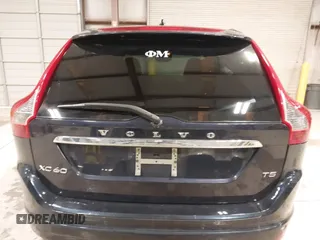 2016 Volvo XC60 T5 Drive-E Premier с VIN YV440MDK4G2853615, выставлен на аукционе IAAI как лот 41642524 с пробегом 173 852 миль миль и . История ставок и продаж доступна на DreamBid. Изображение 16.