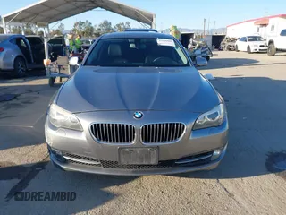 2013 BMW 5 Series 528i with VIN WBAXG5C57DDY35944, listed as a IAAI auction lot 41666595 with 157,683 mi miles and . Bid and sale history available at carsss.com. Image 12.