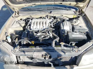 2002 Hyundai XG350 L with VIN KMHFU45E72A204717, listed as a IAAI auction lot 41386637 with 182,310 mi miles. Bid and sale history available at carsss.com. Image 10.
