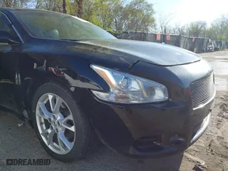 2013 Nissan Maxima 3.5 S with VIN 1N4AA5AP4DC815502, listed as a IAAI auction lot 41971700 with 199,258 mi miles. Bid and sale history available at carsss.com. Image 6.