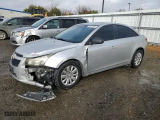 2011 Chevrolet Cruze LS with VIN 1G1PC5SH6B7128865, listed as a Copart auction lot 45212985 with 273,131 mi miles and Salvage Title. Bid and sale history available at carsss.com. Image 1.