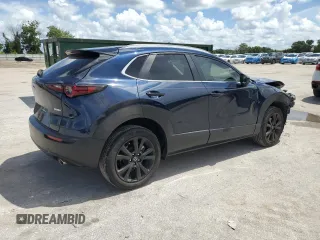 2024 Mazda CX-30 S Select Sport z VIN 3MVDMBBM6RM690587, wystawiony jako Copart lot #65265865 z przebiegiem 17 713 mil mil oraz Szkoda całkowita • Salvage title. Historia ofert i sprzedaży dostępna na DreamBid. Obrazek 3.