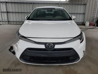 2023 Toyota Corolla LE with VIN 5YFB4MDE2PP038047, listed as a Copart auction lot 86041854 with 8,567 mi miles and Clean Title. Bid and sale history available at carsss.com. Image 5.