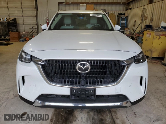 2024 Mazda CX-90 Premium Plus with VIN JM3KKEHD8R1147141, listed as a Copart auction lot 43001655 with 22,108 mi miles and Clean Title. Bid and sale history available at DreamBid. Image 5.
