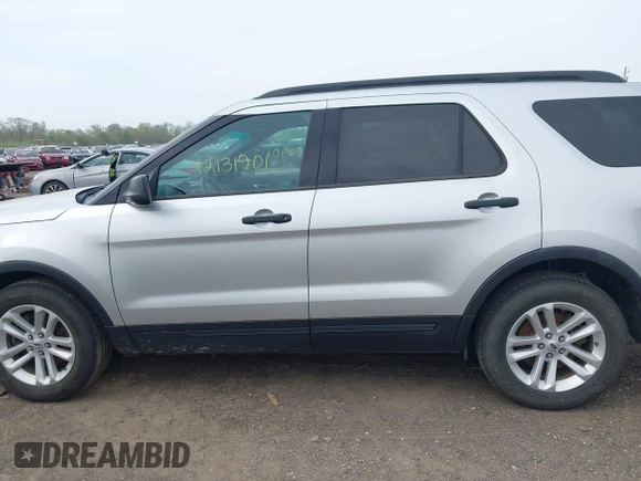 2016 Ford Explorer with VIN 1FM5K8B87GGB89406, listed as a IAAI auction lot 42131901 with 154,166 mi miles and . Bid and sale history available at carsss.com. Image 14.