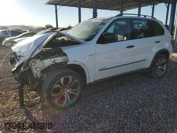 2013 BMW X5 xDrive50i with VIN 5UXZV8C55D0C16304, listed as a Copart auction lot 53406135 with 103,704 mi miles and Salvage title. Bid and sale history available at DreamBid. Image 1.