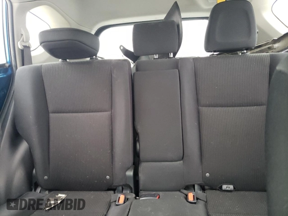 2016 Toyota RAV4 LE with VIN JTMBFREV7GJ100326, listed as a Copart auction lot 85501164 with 29,550 mi miles and Salvage Title. Bid and sale history available at DreamBid. Image 10.