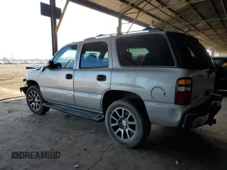 2006 Chevrolet Tahoe LS with VIN 1GNEC13V56R157805, listed as a Copart auction lot 42767595 with 356,062 mi miles and Salvage Title. Bid and sale history available at carsss.com. Image 2.