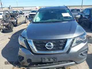 2020 Nissan Pathfinder S with VIN 5N1DR2AN9LC623581, listed as a IAAI auction lot 41232152 with 131,385 mi miles. Bid and sale history available at carsss.com. Image 12.