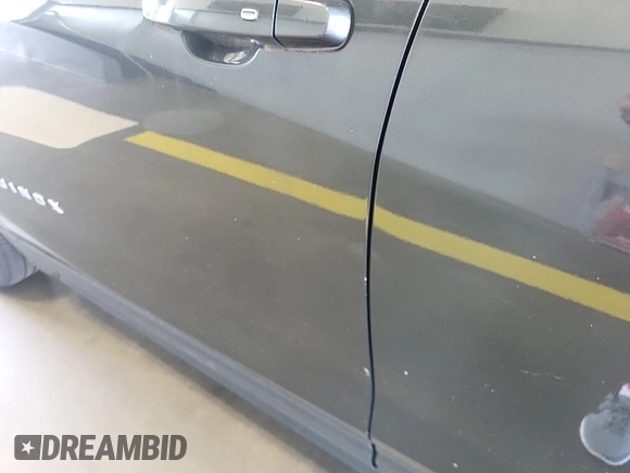 2020 Chevrolet Equinox LT with VIN 2GNAXJEV5L6235622, listed as a IAAI auction lot 42843936 with 65,504 mi miles and . Bid and sale history available at DreamBid. Image 17.