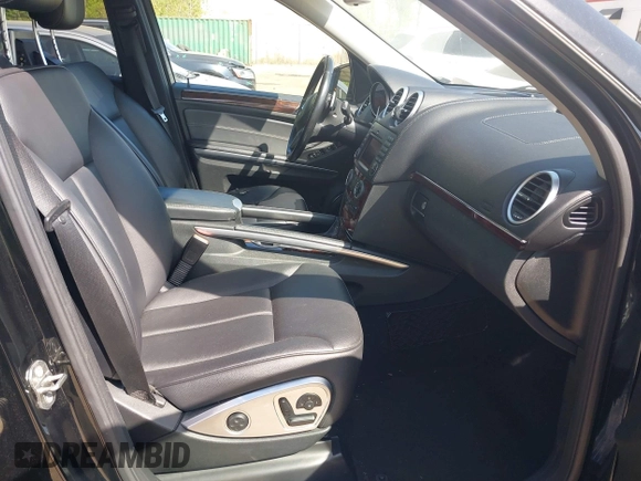 2012 Mercedes-Benz GL-Class GL 450 with VIN 4JGBF7BEXCA790393, listed as a IAAI auction lot 42082681 with 143,095 mi miles. Bid and sale history available at carsss.com. Image 5.