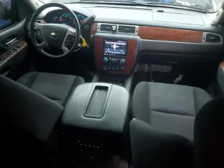 2012 Chevrolet Avalanche LS with VIN 3GNTKEE72CG200847, listed as a Copart auction lot 42910135 with 119,830 mi miles and Salvage Title. Bid and sale history available at carsss.com. Image 8.