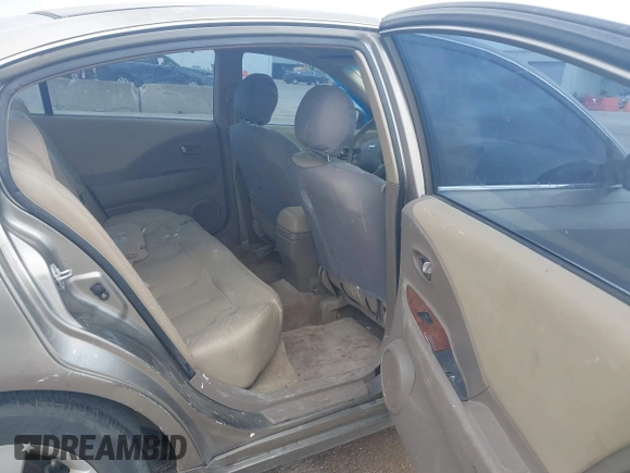 2004 Nissan Altima S with VIN 1N4AL11D84C180499, listed as a IAAI auction lot 42331141 with 180,365 mi miles and . Bid and sale history available at DreamBid. Image 8.