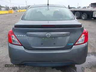 2016 Nissan Versa S Plus с VIN 3N1CN7AP0GL847765, выставлен на аукционе IAAI как лот 41836037 с пробегом 128 586 миль миль и . История ставок и продаж доступна на DreamBid. Изображение 16.