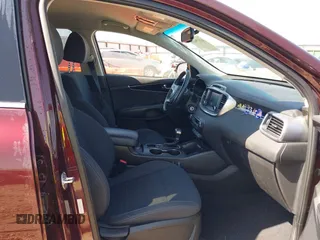 2019 Kia Sorento LX z VIN 5XYPG4A53KG442330, wystawiony jako IAAI lot #41979033 z przebiegiem 95 335 mil mil oraz . Historia ofert i sprzedaży dostępna na DreamBid. Obrazek 5.