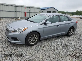 2017 Hyundai Sonata 2.4L z VIN 5NPE24AF3HH464683, wystawiony jako Copart lot #57812815 z przebiegiem 123 219 mil mil oraz Czysty tytuł • Clean title. Historia ofert i sprzedaży dostępna na DreamBid. Obrazek 1.