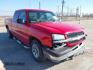 2005 Chevrolet Silverado 1500 Work Truck with VIN 1GCEC19X15Z354924, listed as a IAAI auction lot 41407337 with 136,538 mi miles. Bid and sale history available at carsss.com. Image 1.