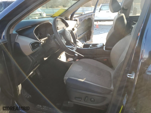 2022 Hyundai Santa Fe SEL with VIN 5NMS24AJ8NH477865, listed as a Copart auction lot 43691395 with 59,686 mi miles and Clean Title. Bid and sale history available at carsss.com. Image 7.
