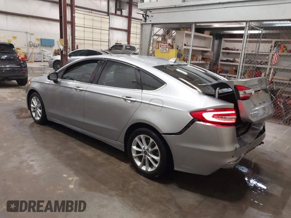 2020 Ford Fusion SE with VIN 3FA6P0HD9LR126820, listed as a IAAI auction lot 41871187 with 48,268 mi miles. Bid and sale history available at carsss.com. Image 3.