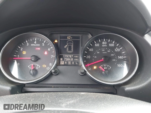 2011 Nissan Rogue SV with VIN JN8AS5MT7BW170697, listed as a IAAI auction lot 41980355 with 179,787 mi miles. Bid and sale history available at carsss.com. Image 7.