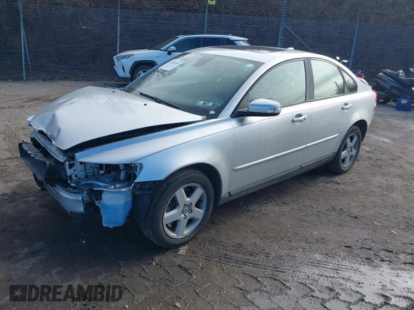 2007 Volvo S40 2.5L Turbo with VIN YV1MH682872286398, listed as a IAAI auction lot 41585184 with 71,494 mi miles. Bid and sale history available at carsss.com. Image 18.