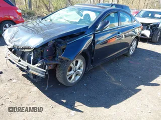 2011 Hyundai Sonata Limited with VIN 5NPEC4AC4BH296899, listed as a IAAI auction lot 42097742 with 147,010 mi miles and . Bid and sale history available at DreamBid. Image 18.