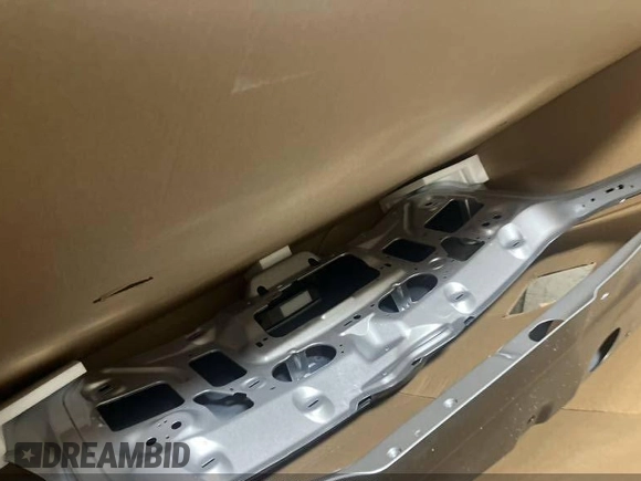 2019 Ford Explorer XLT with VIN 1FM5K8D82KGB40815, listed as a IAAI auction lot 42246073 with 15,157 mi miles and . Bid and sale history available at DreamBid. Image 16.