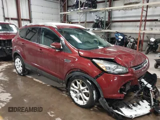 2016 Ford Escape Titanium with VIN 1FMCU9JX6GUB57497, listed as a IAAI auction lot 41375019 with 1 mi miles. Bid and sale history available at carsss.com. Image 1.