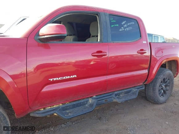 2020 Toyota Tacoma 2WD SR5 with VIN 3TMAZ5CN9LM131122, listed as a IAAI auction lot 40914364 with 1 mi miles. Bid and sale history available at carsss.com. Image 13.