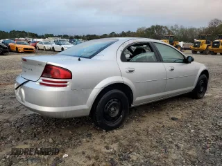 2004 Dodge Stratus z VIN 1B3DL46X64N232343, wystawiony jako Copart lot #80712264 z przebiegiem 198 206 mil mil oraz Szkoda całkowita • Salvage title. Historia ofert i sprzedaży dostępna na DreamBid. Obrazek 3.