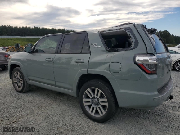 2023 Toyota 4Runner TRD Sport with VIN JTESU5JR5P6172096, listed as a Copart auction lot 75617604 with 11,061 mi miles and Salvage Title. Bid and sale history available at carsss.com. Image 2.