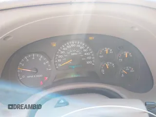 2004 Chevrolet TrailBlazer LT with VIN 1GNDS13S142422830, listed as a IAAI auction lot 42054144 with 218,042 mi miles and . Bid and sale history available at DreamBid. Image 7.