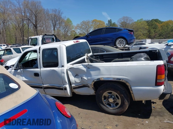 2001 Chevrolet Silverado 1500 LS with VIN 2GCEC19V411289343, listed as a IAAI auction lot 41910825 with 1 mi miles. Bid and sale history available at carsss.com. Image 14.