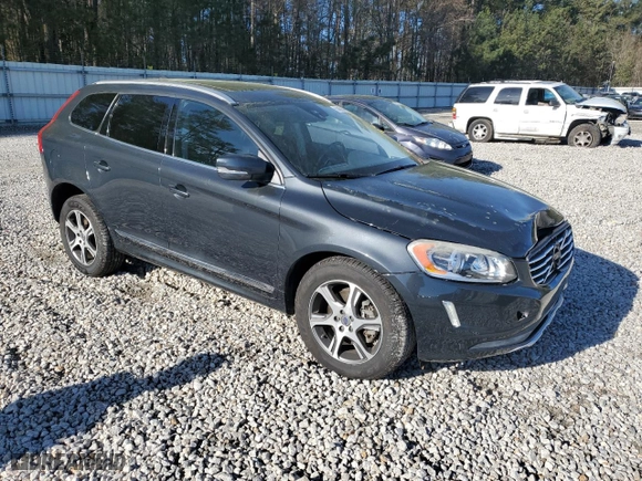 2015 Volvo XC60 T6 Drive-E Premier Plus with VIN YV449MDC1F2616528, listed as a Copart auction lot 50450095 with 97,876 mi miles and Salvage Title. Bid and sale history available at carsss.com. Image 4.