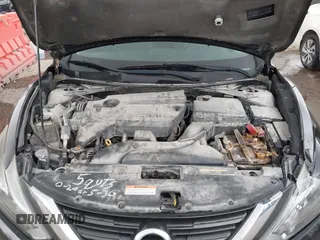 2016 Nissan Altima SR with VIN 1N4AL3AP8GC177922, listed as a IAAI auction lot 41802573 with 160,799 mi miles and . Bid and sale history available at carsss.com. Image 10.